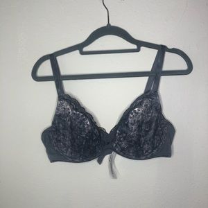 Chantelle Lace Bra 34D